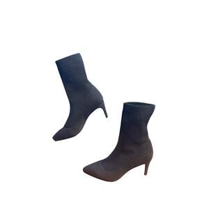 Women’s Charles David heels us 5.5